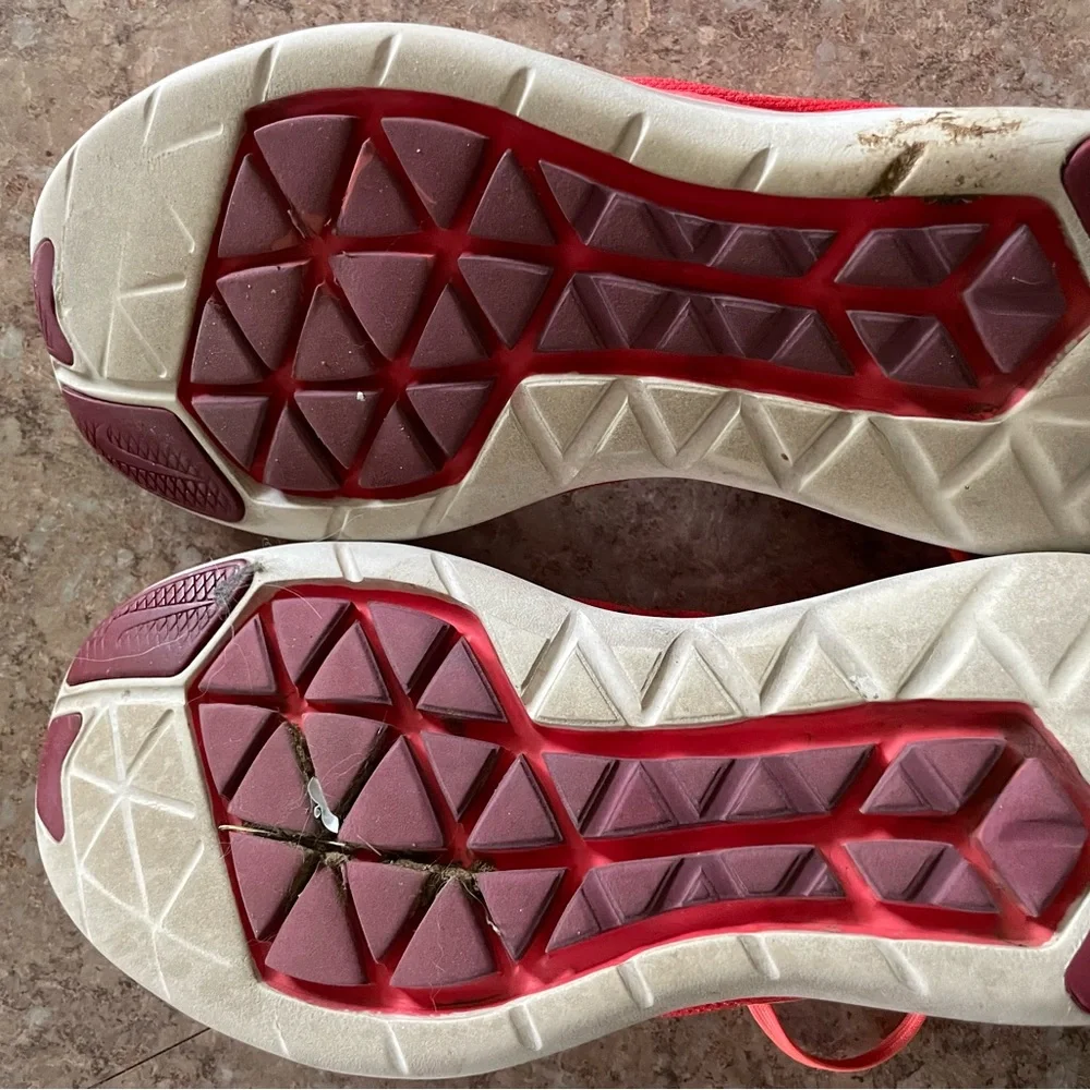 Women’s Nike Shoes size 11